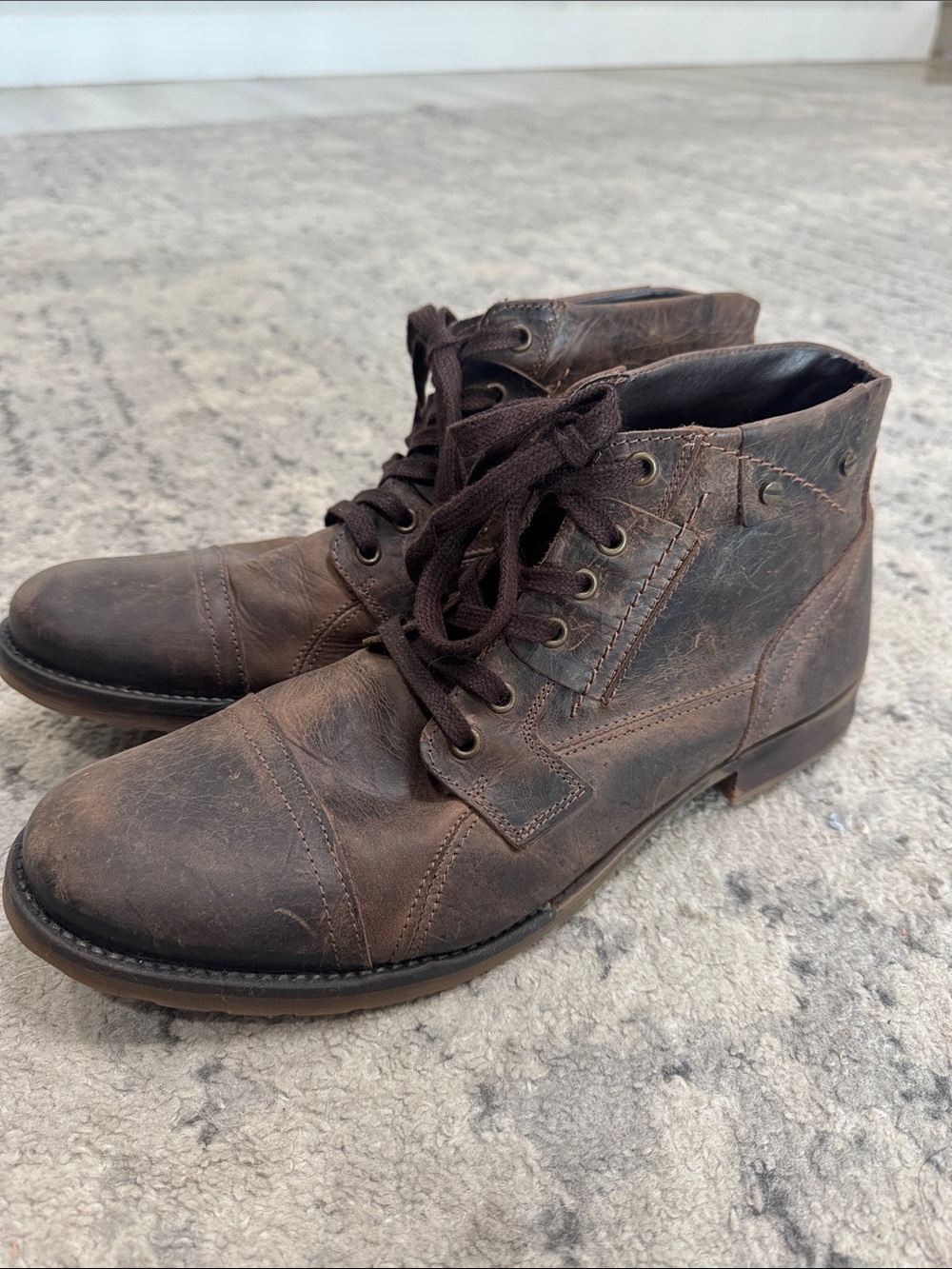 Bullboxer Men's Brown Leather Chukka Boots - Classic Lace-Up Ankle Boots